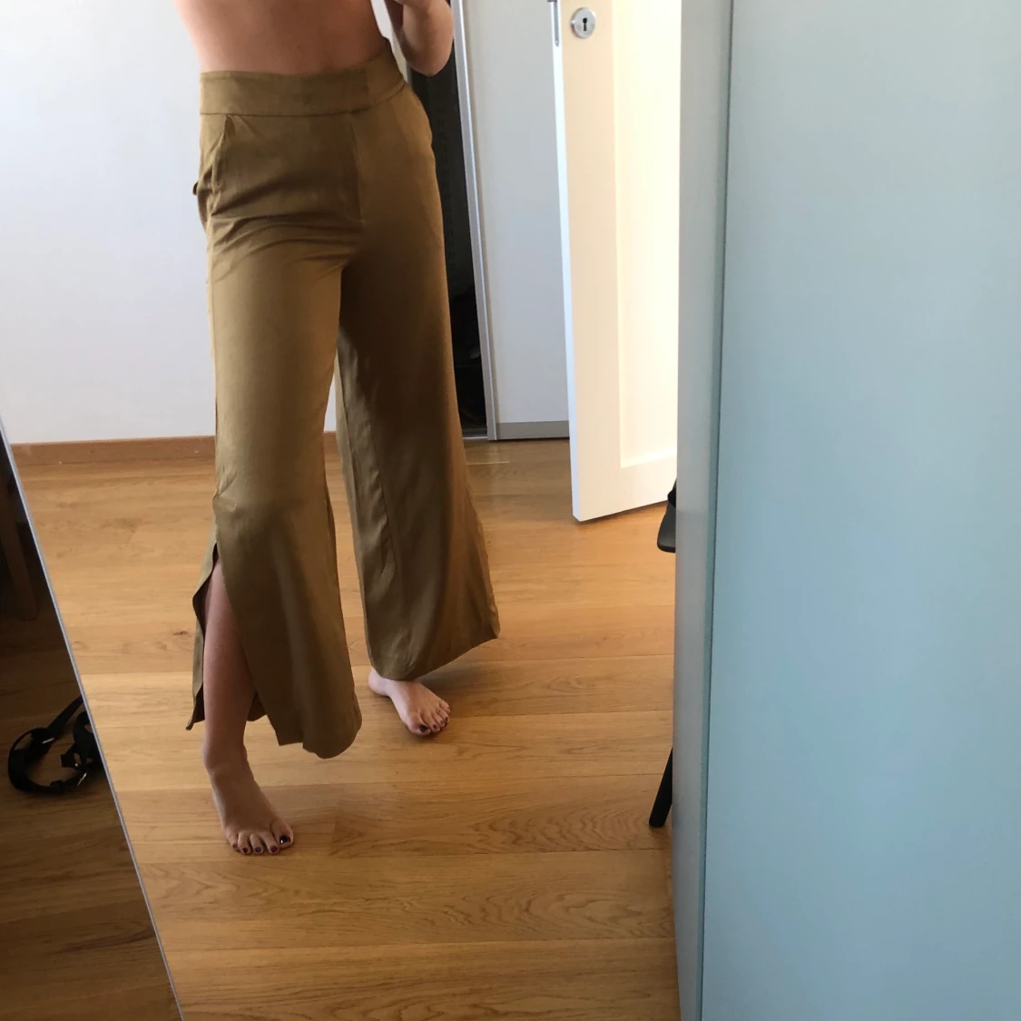 Jätte snygga byxor från & other stories - 90