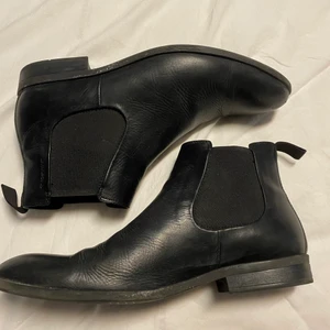 vagabond skor  - 🧚🏼skitsnygga ridskolor i toppenskick✨🧚🏼💞🤪 från vagabond, nypris: 1500 köpare betalar frakt 