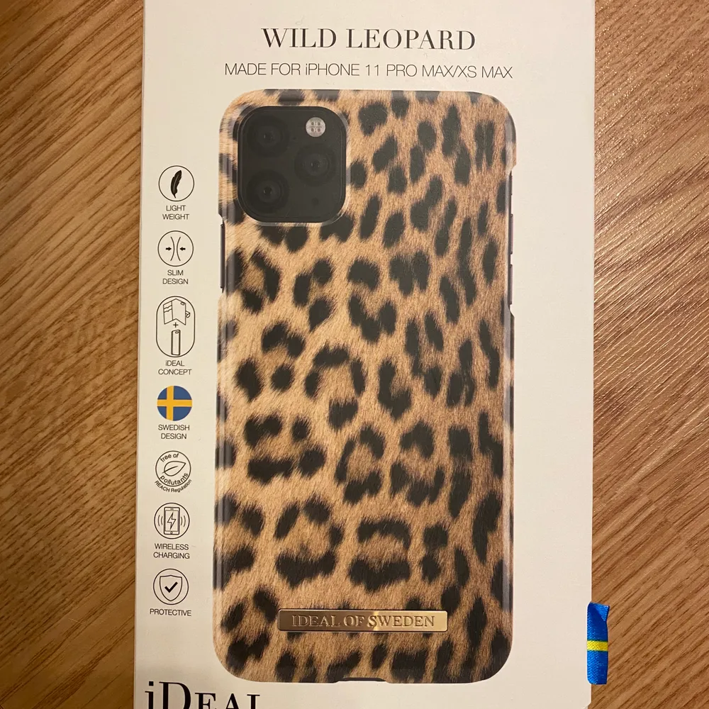 Leopard skal i nyskick från ideal of Sweden passar iPhone 11 PRO Max, kan mötas upp i Malmö men även fraktas, köparen står då för frakten!😊. Accessoarer.