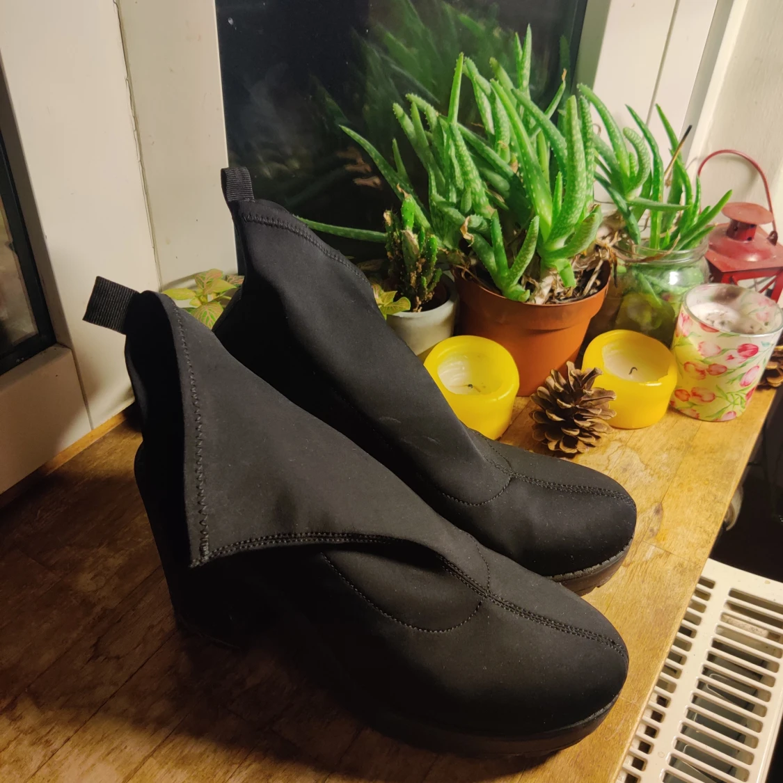 Black heeled sockboots - 91