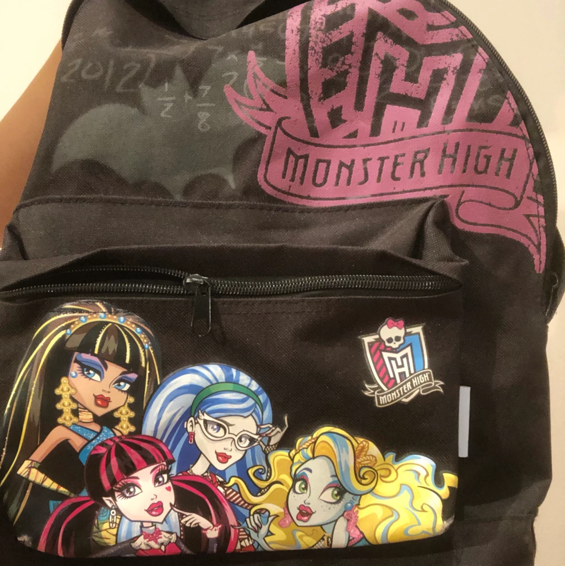 Monster high ryggsäck  - 91