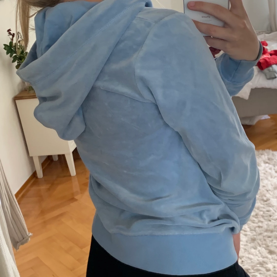 Hoodie i storlek S - 90