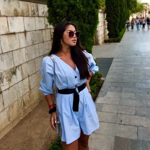 Zara Byxdress - Superfin byxdress ifrån Zara! Jättefint skick, endast använd en gng (på bilden). Skriv vid intresse eller frågor 🦋🦋