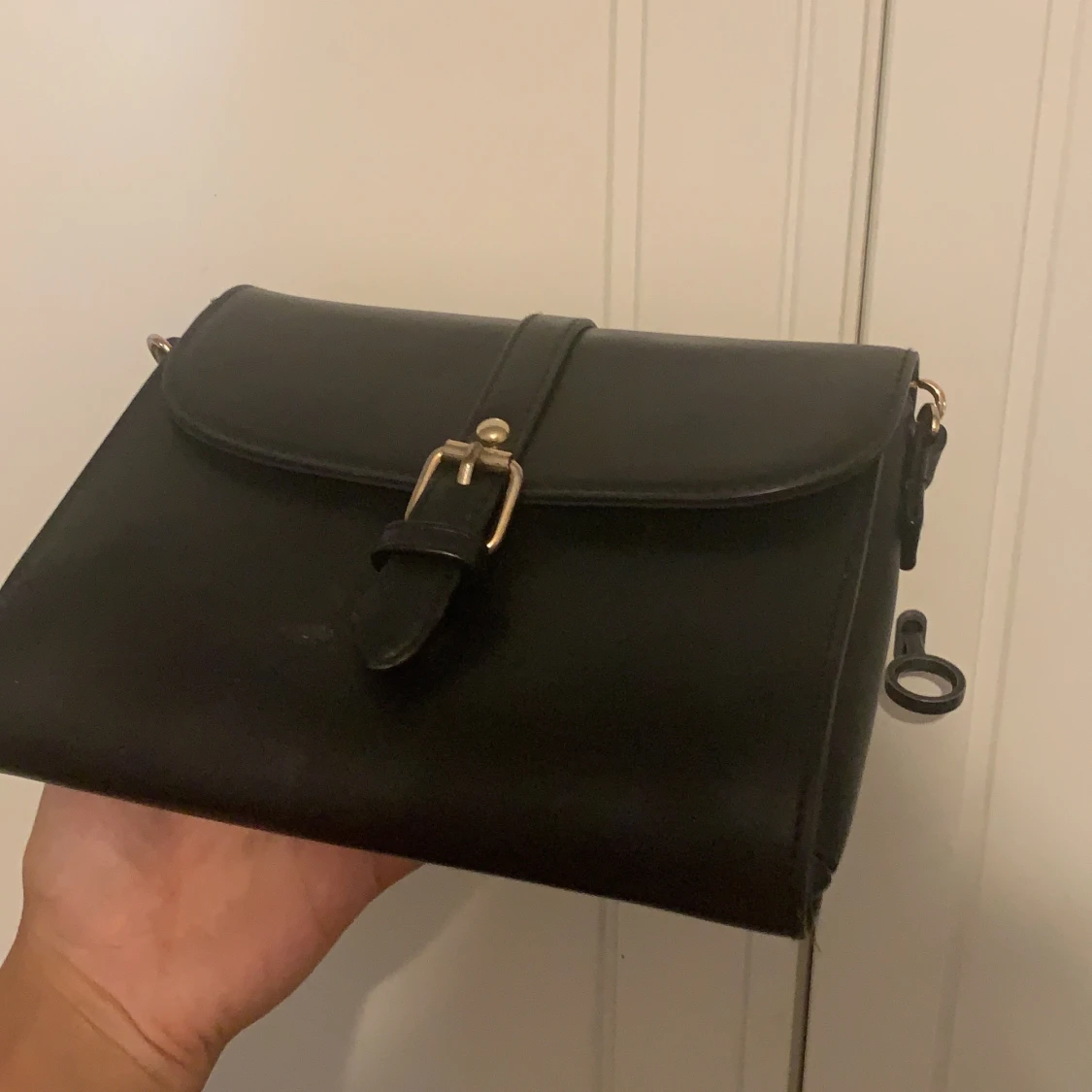 Svart sido väska med band  - 91