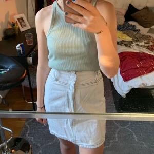 Vit kjol fr bershka - Superfint skick