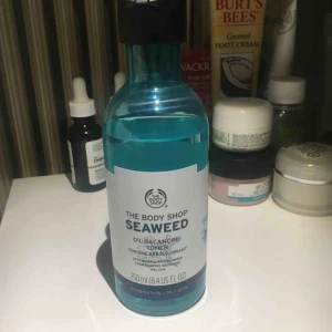 - Knappt använd toner från the body shop! 💙 Oil balancing, bra för oily/combo skin!