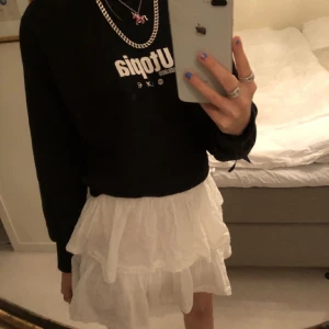 Kjol - Kjol från ByAnastasia (frakt tillkommer) Budgivning i kommentarerna!