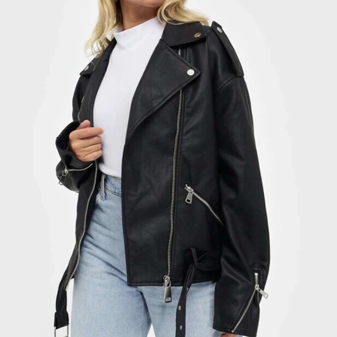 Missguided overzise skinnjacka.  - 90