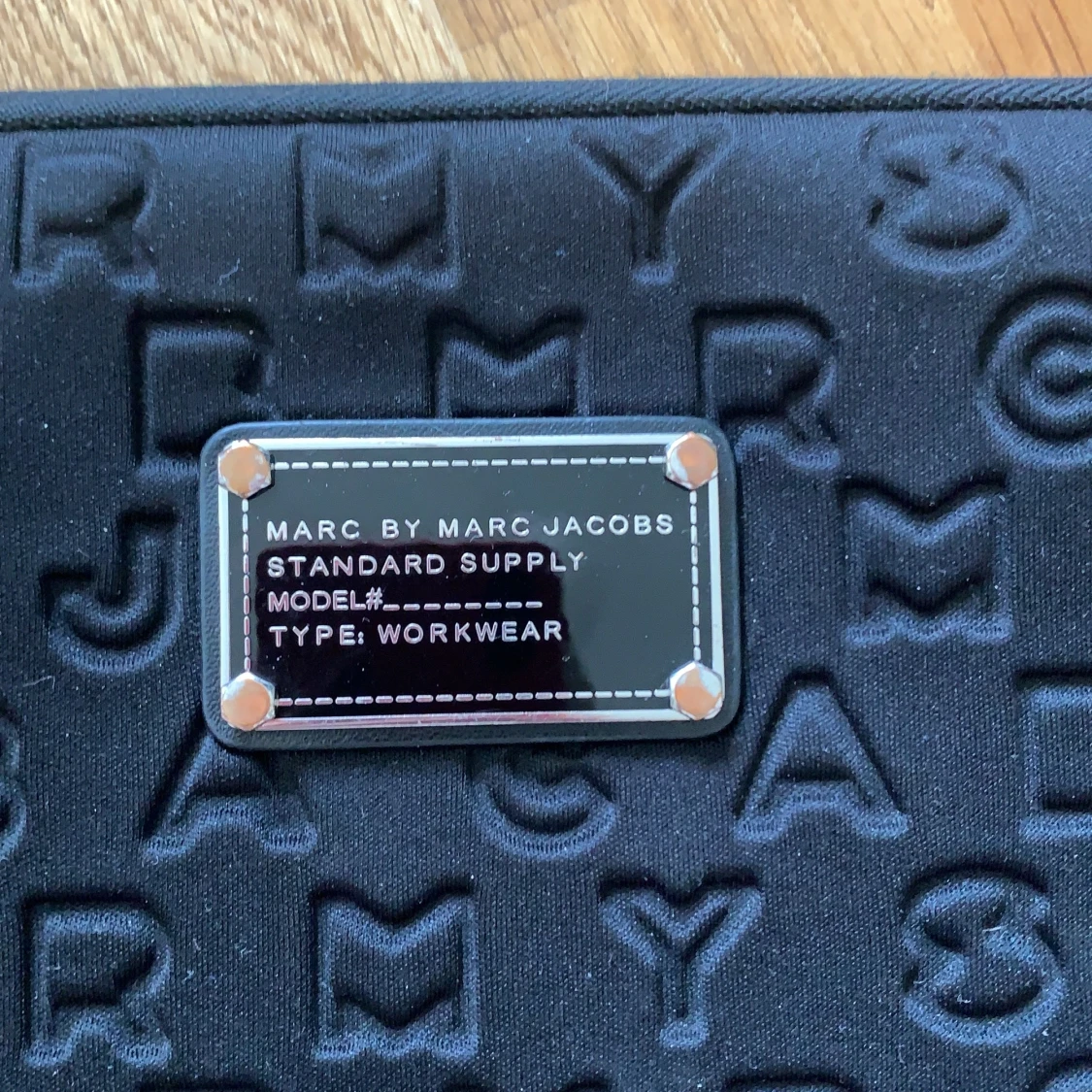 Marc Jacobs datorfodral - 91