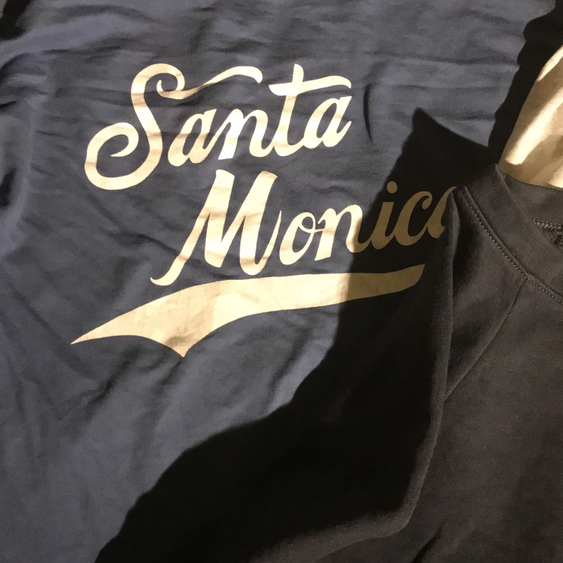 3 st sweatshirts  - 91