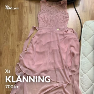 Klänning - Klänning 
