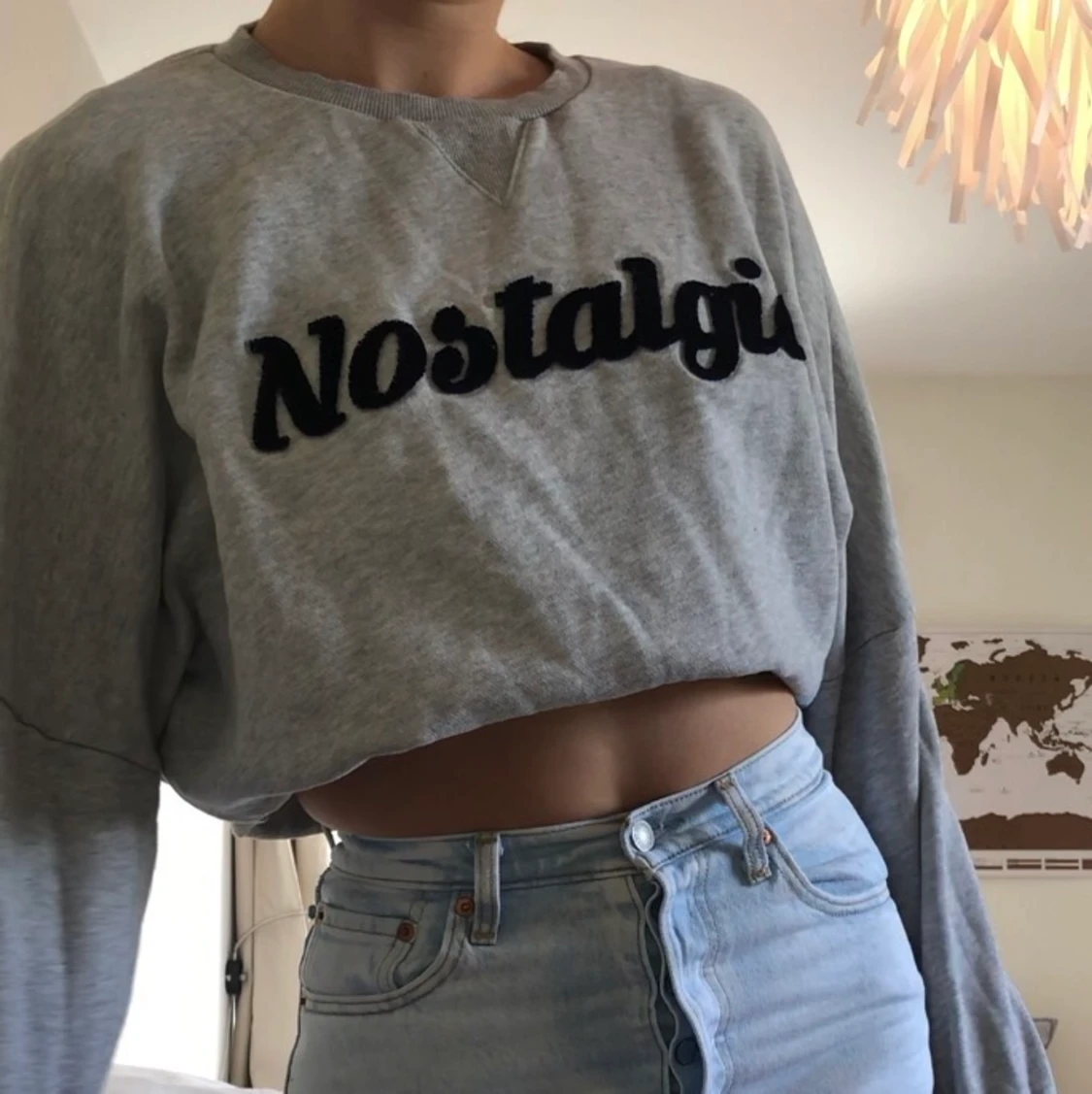 Grå sweatshirt