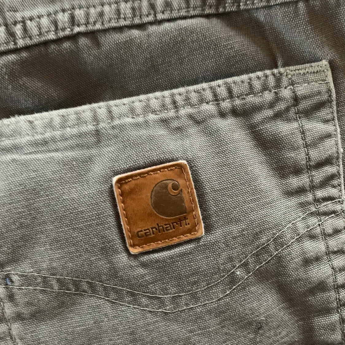 Charhartt carpenters - 91