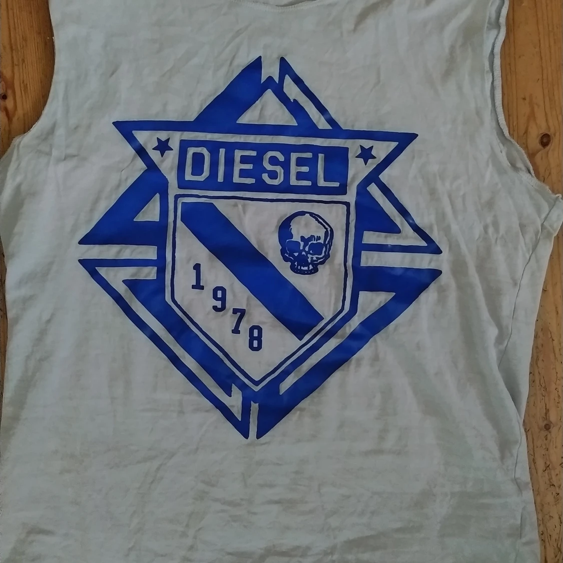Snyggt Diesel linne M