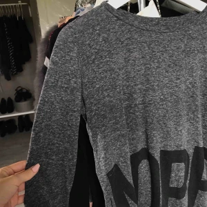  - Fråga ifall du har frågor så svarar jag direkt! Du står för fraktkostnad ❤️🥰