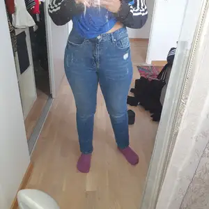 Jeans från Lindex i jätte fint skick 