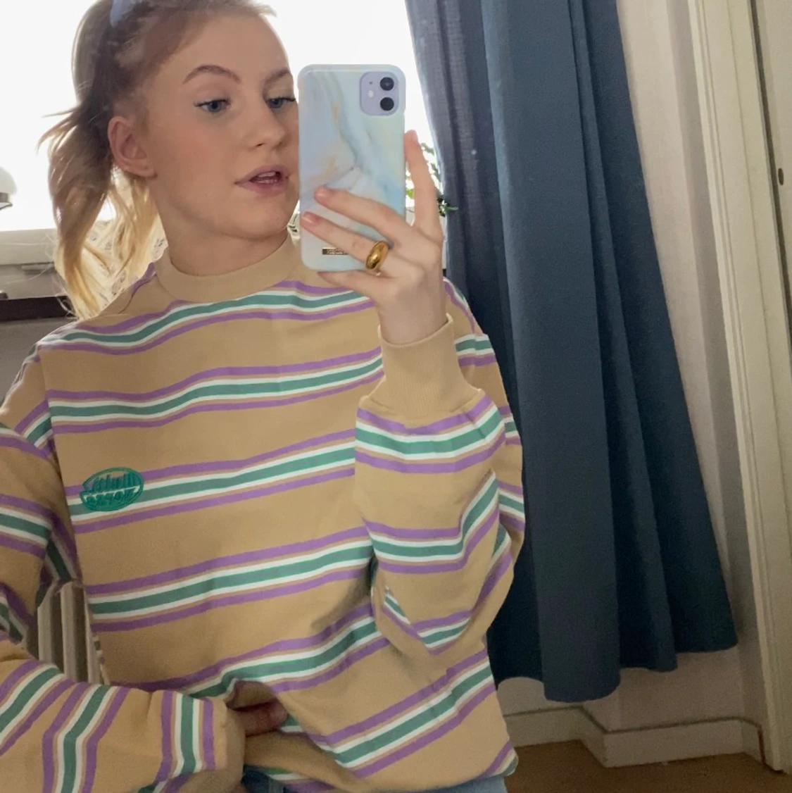 Populär tröja från Junkyard - 90