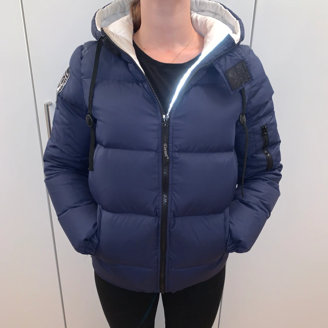 db jacka i marinblått strl M