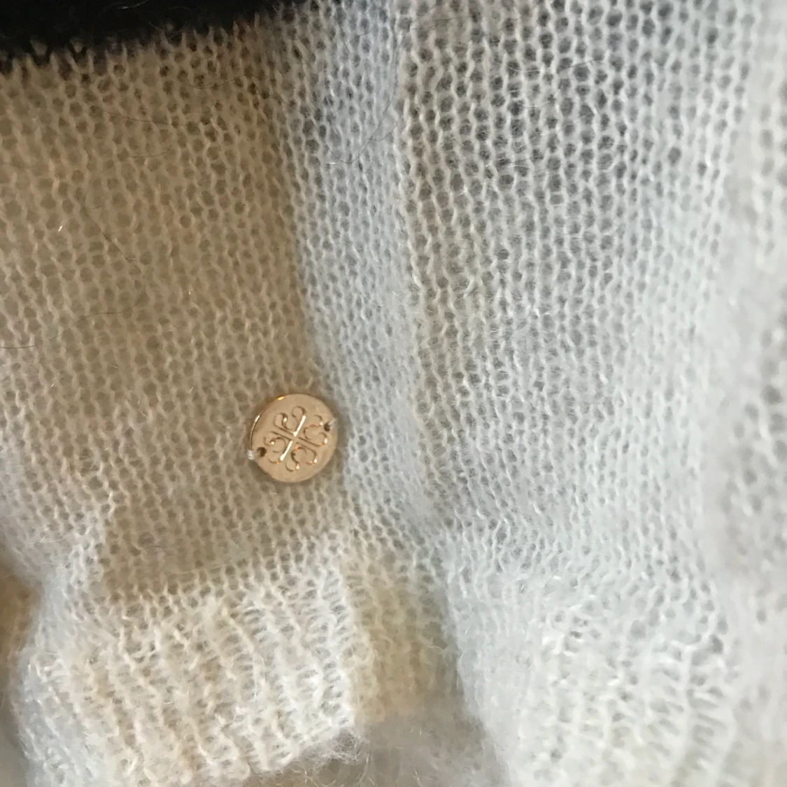 Stickad tröja  - 91