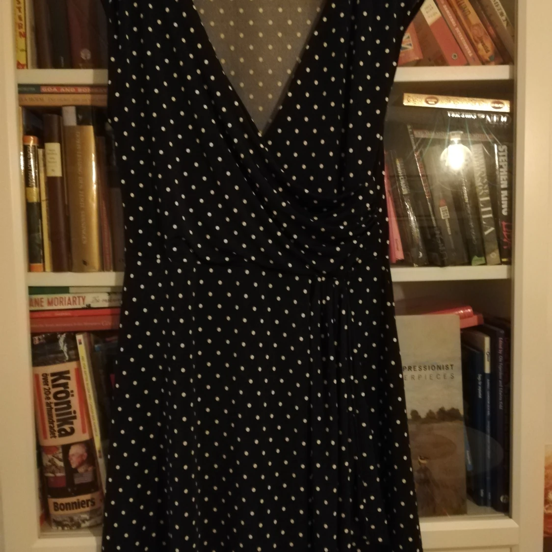 Prickig klänning - 90