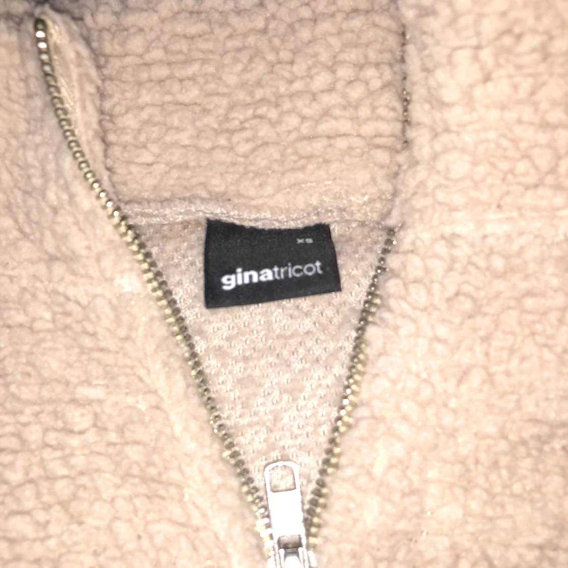 Mjuk tröja från Ginatricot i strl XS - 91