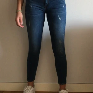 Zara jeans  - Jeans från zara i nyskick