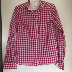 Pink checkered shirt 