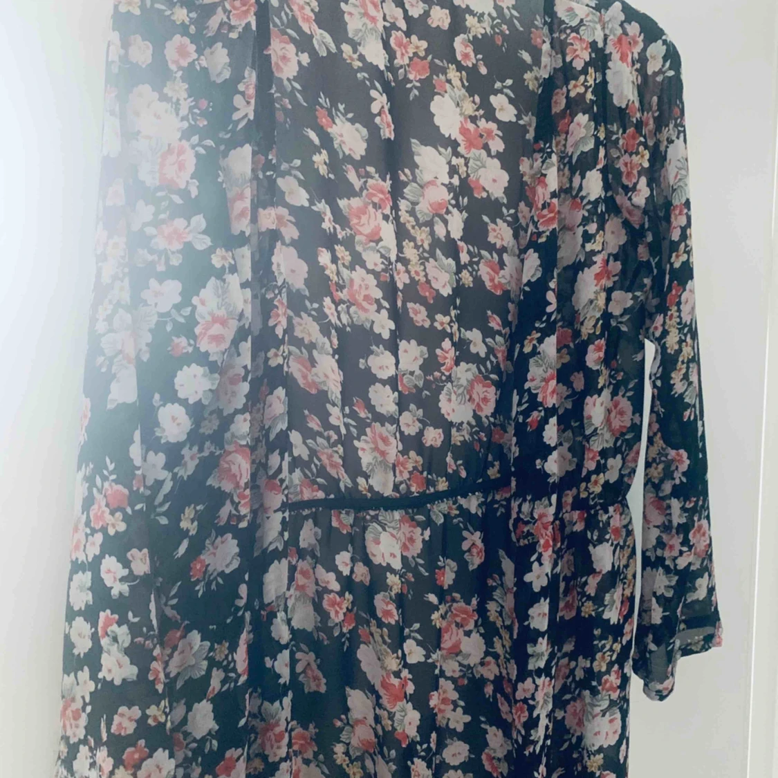 Blommig tunika  - 90