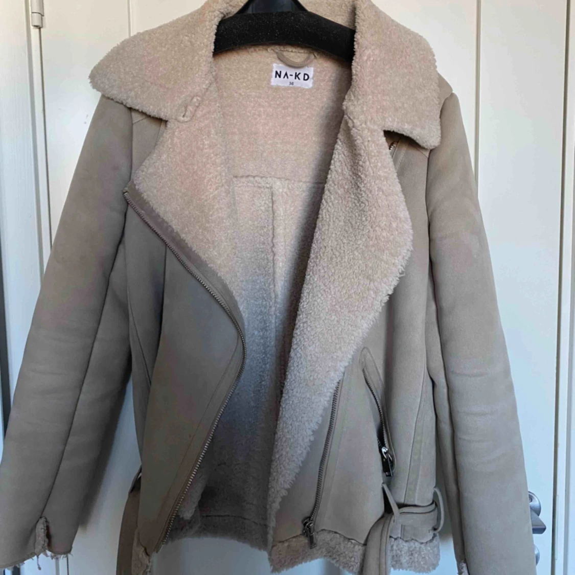 BIKERJACKET BEIGE - 90