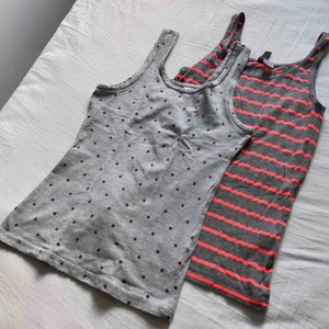  - Två par linnen från H&M. Paketpris 30kr, annars 20kr/linne. (Frakt tillkommer om den ska skickas)