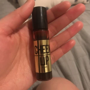  - Cheek lip tint fused (pink)