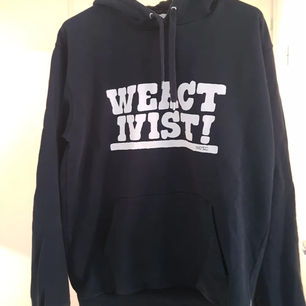 Hoodie från WESC stl M. Hoodies.