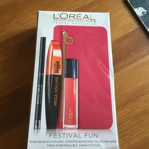  - oanvänt smink-kit innehållandes mascara, eyeliner, läppglans och neccessär. tror inköpspriset var runt 300 kr. hämtas i sthlm eller skickas om köparen betalar frakt.  jag säljer massor av produkter & plagg, vill du ha flera saker blir det mängdrabatt. 