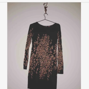  - Söt klänning från indiska använd en gång