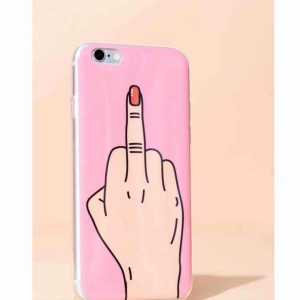  - Madlady mobilskal från kollektionen de hade i kampen mot bröstcancer. Första bilden visar färgen bättre än min!  Tyckte själv att skalet satt lite fel runt kameran, men designen vägde upp det. Mycket fint skick! Frakt 9 kr