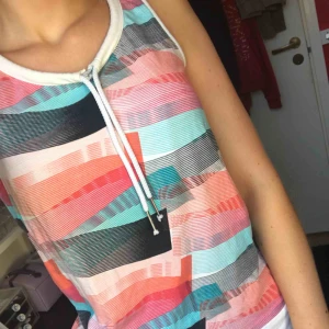  - Superfint träningslinne från Warp! Endast provad, strl 34😊