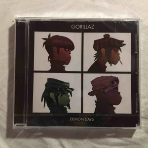  - Demon Days av Gorillaz, helt ny
