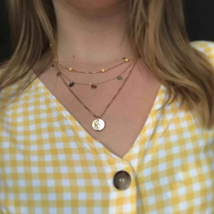  - Superfint halsband från h&m!!😊 frakten blir 9kr (frakten ingår i priset)