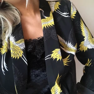  - Snygg unik blazer från Lindex, aldrig använd. Frakt står du för själv❤️💋