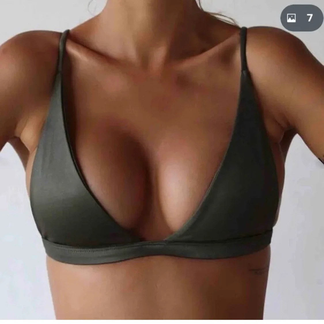 Militärgrön bikini