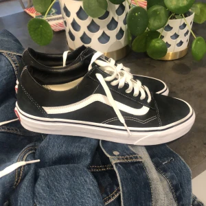 Vans herr storlek 43 - Helt nya. Enbart testade