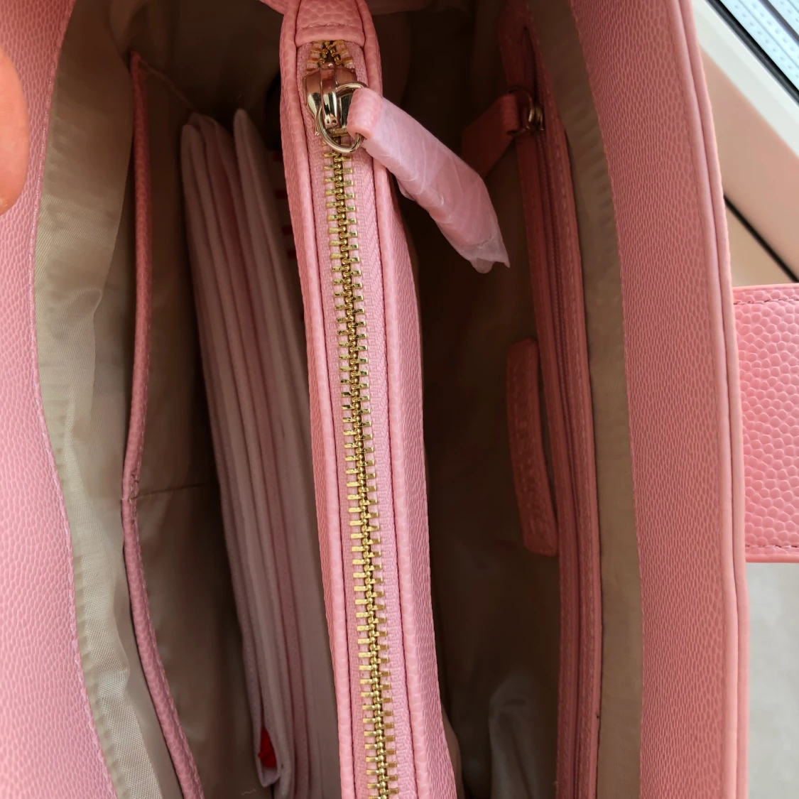 Helt ny valentino väska - 90