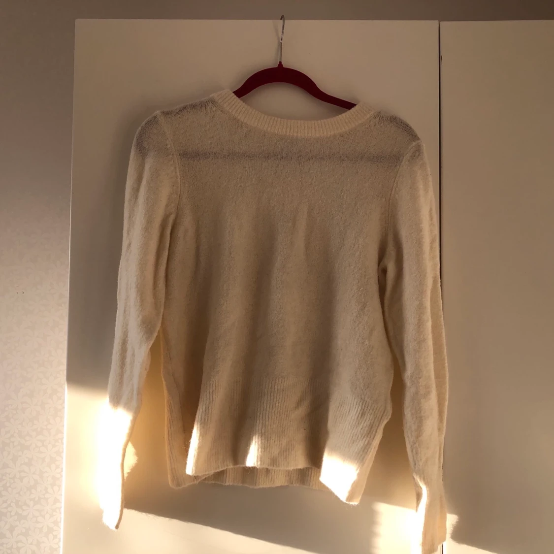 Tunnt stickad tröja 