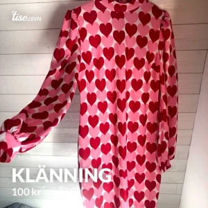Klänning  - Oanvänd