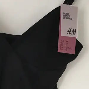 Ny shape lingerie i stl m från H&M