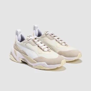  - Puma thunder <3 aldrig använda, pris kan diskuteras! 