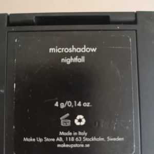  - Microshadow från make up store.. Nightfall...använd väldigt lite 