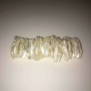  - Sneckarmband , köpt utomlands 