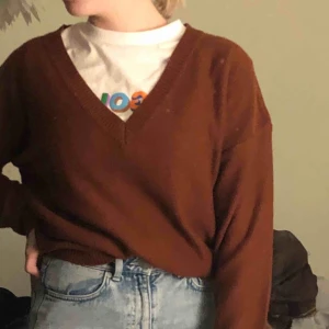  - Jättesöt stickad tröja från asos! Använd fåtal gånger så fint skick! Pm för frågor/mer bilder osv 💕💕