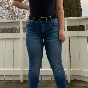  - Bought those jeans in the United States as a present but wrong size. Totally new jeans size 40-42. Made by American Eagle